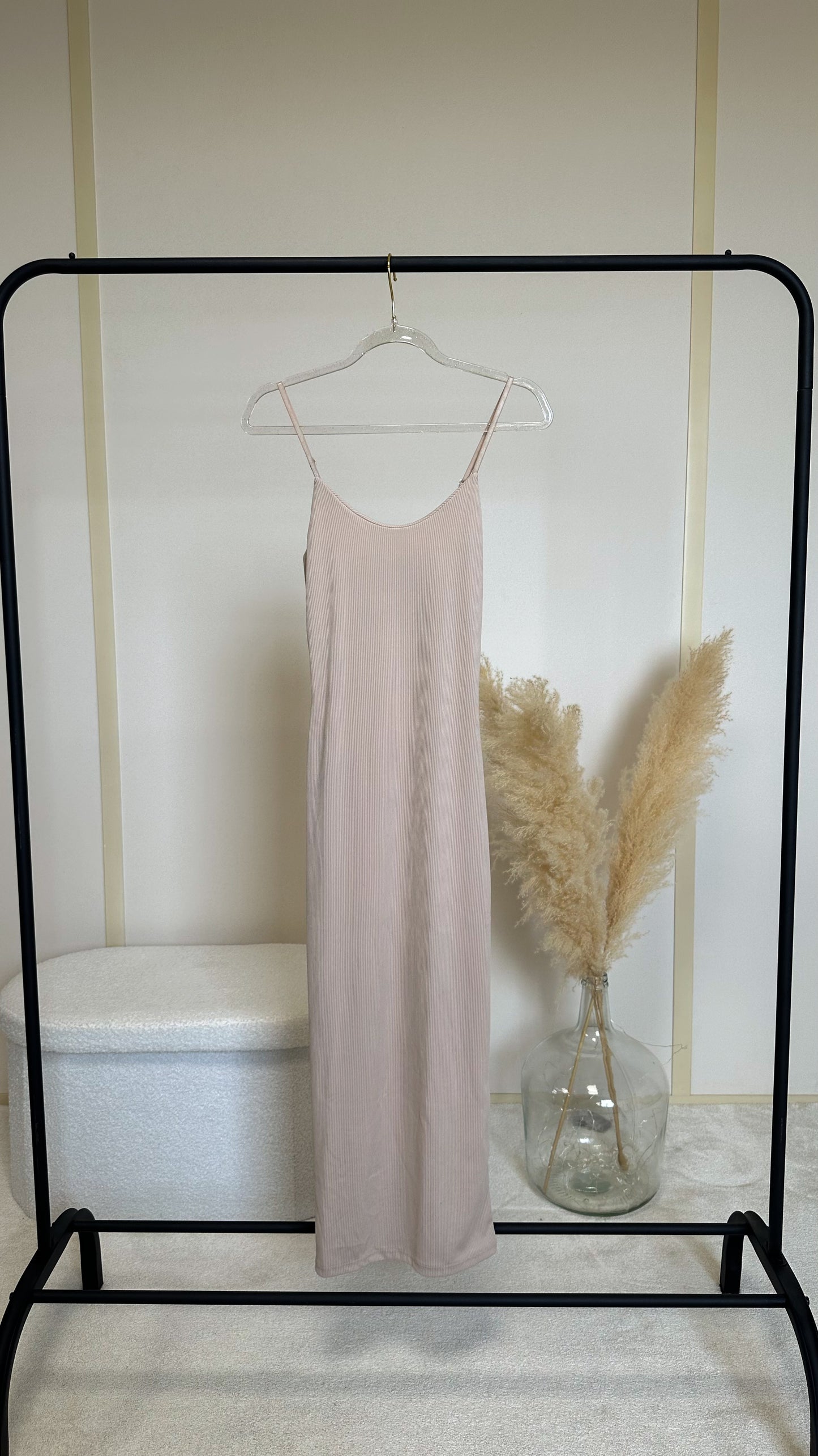 Robe à bretelles beige