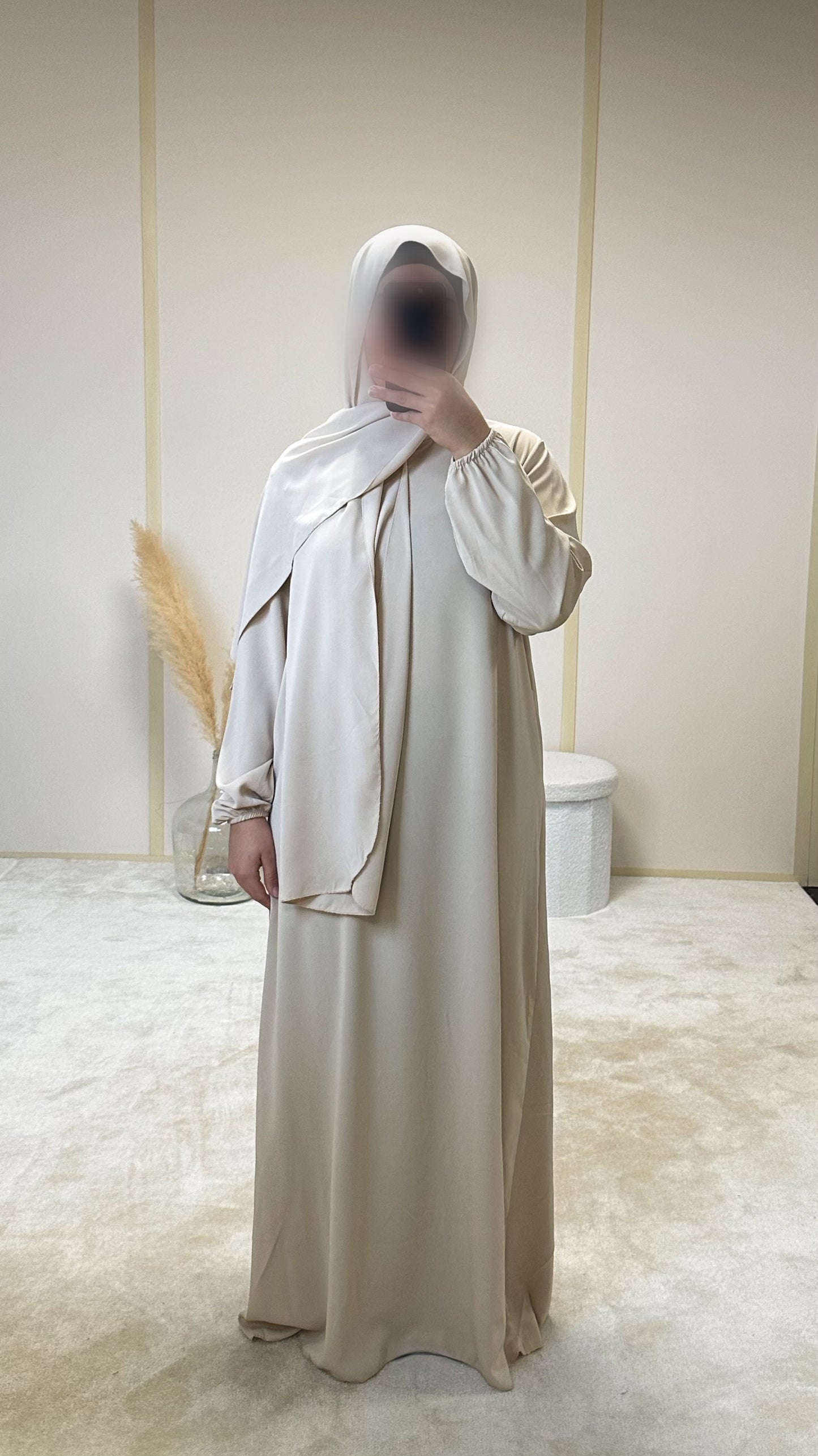 Abaya avec voile intégré beige