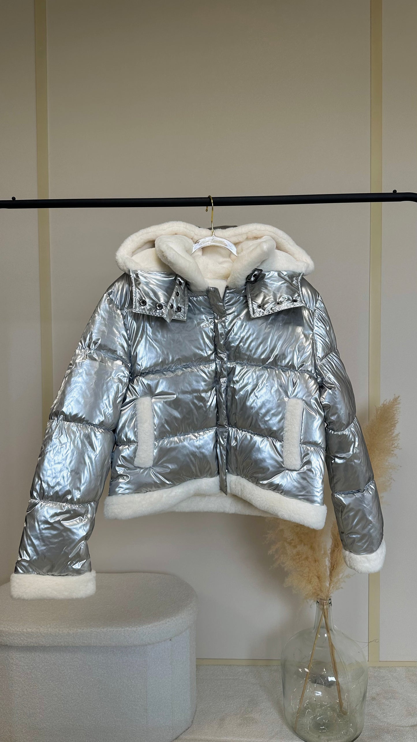 Doudoune argentée fourrée