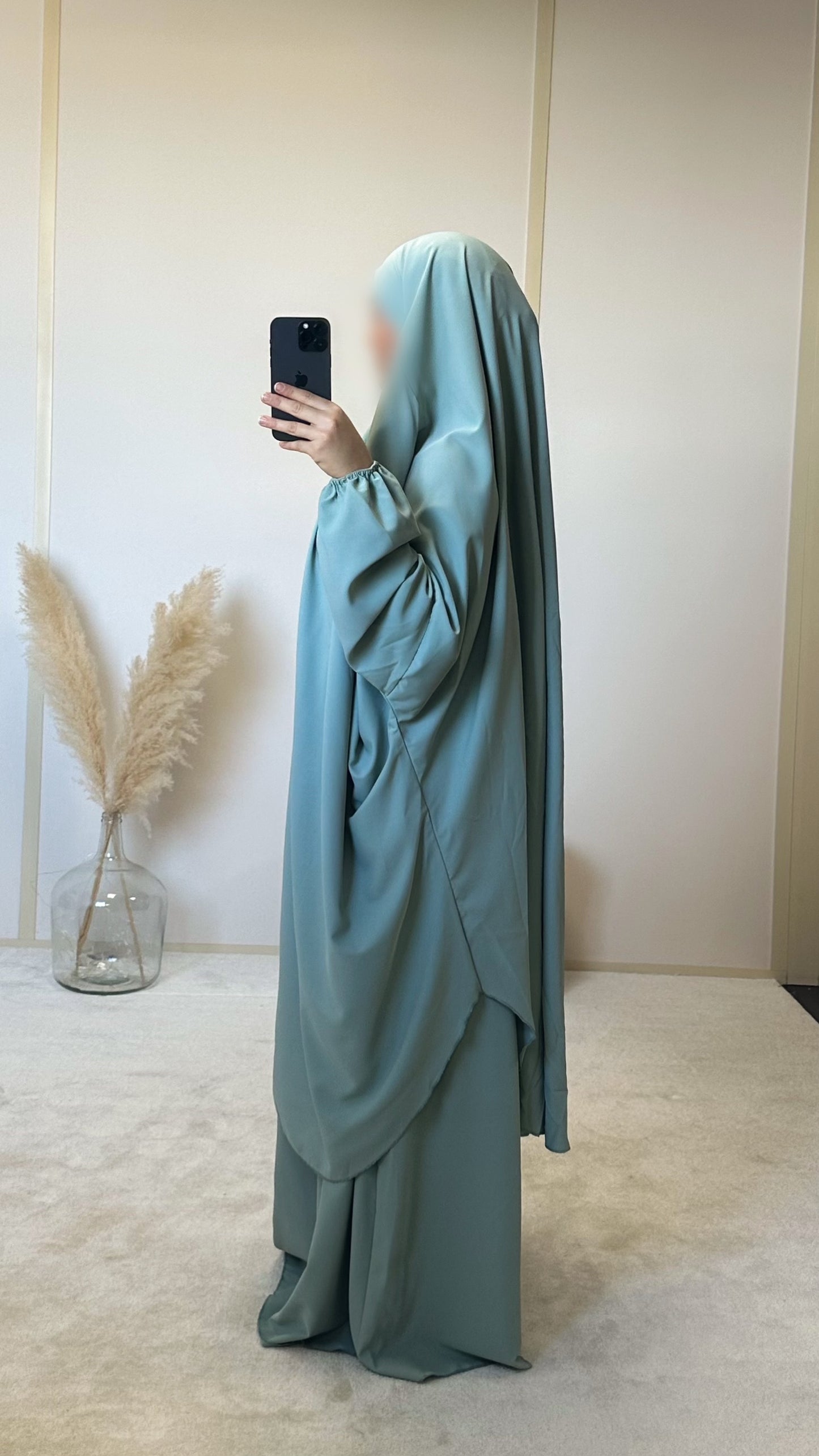 Jilbab 2 pièces avec jupe en soie de Médine [vert clair]