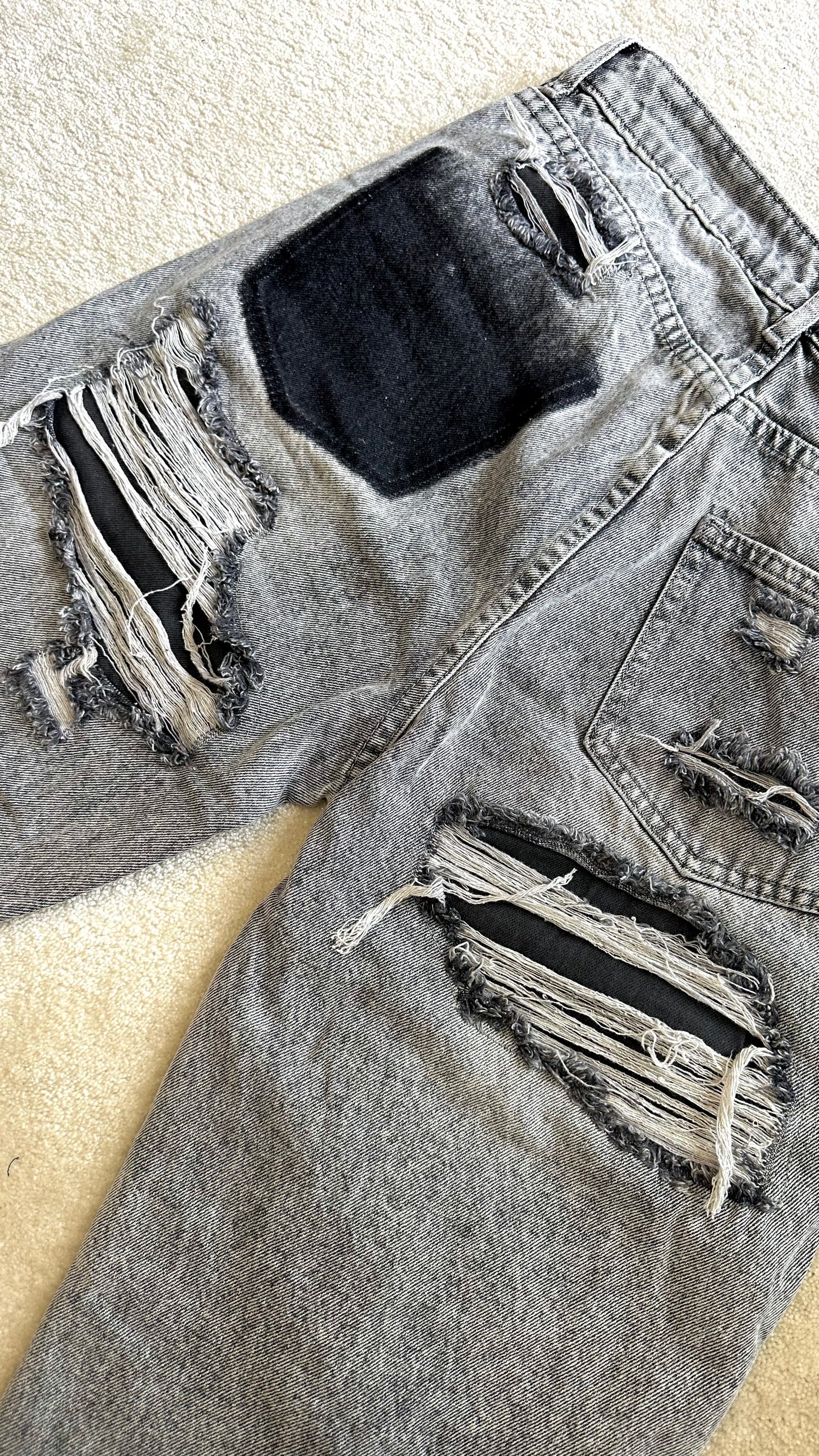 Jean destroy gris