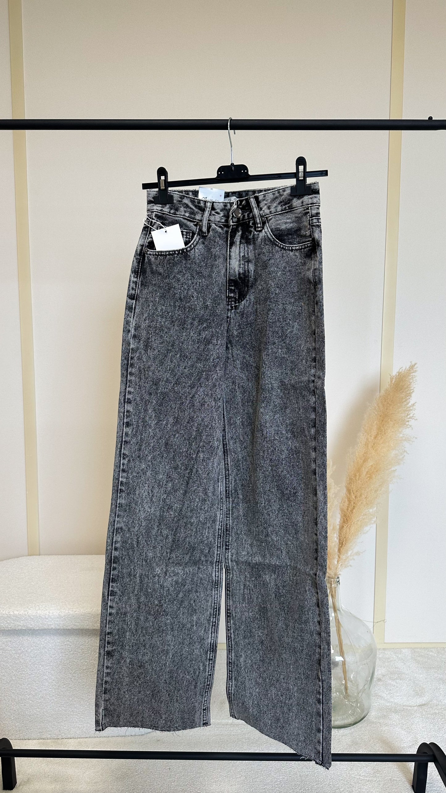 Jean mom gris