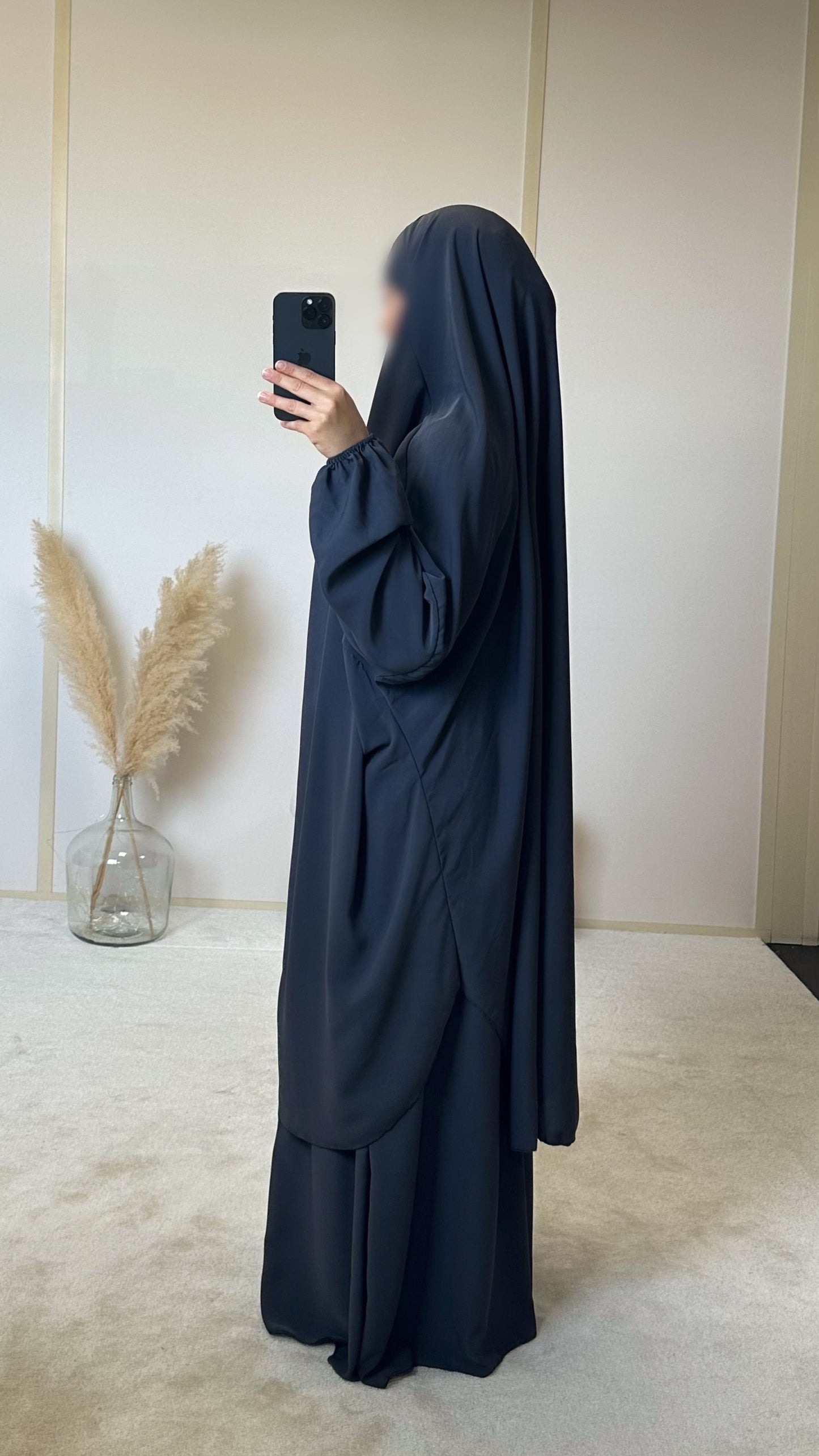 Jilbab 2 pièces avec jupe en soie de Médine [gris foncé]