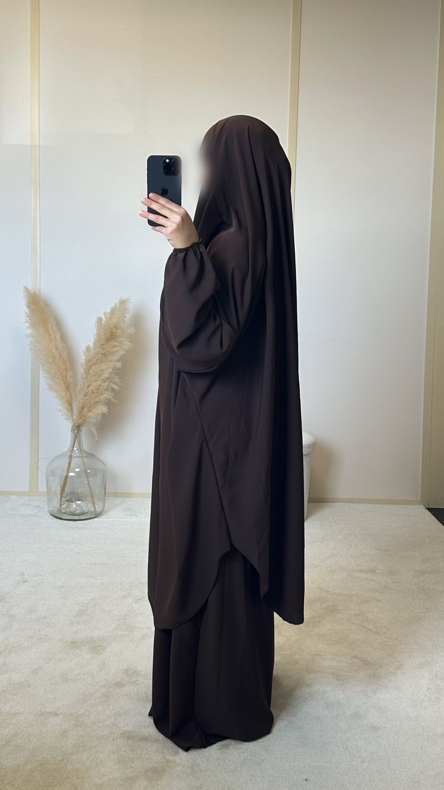 Jilbab 2 pièces avec jupe en soie de Médine [chocolat]