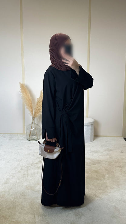 Robe cache coeur noir